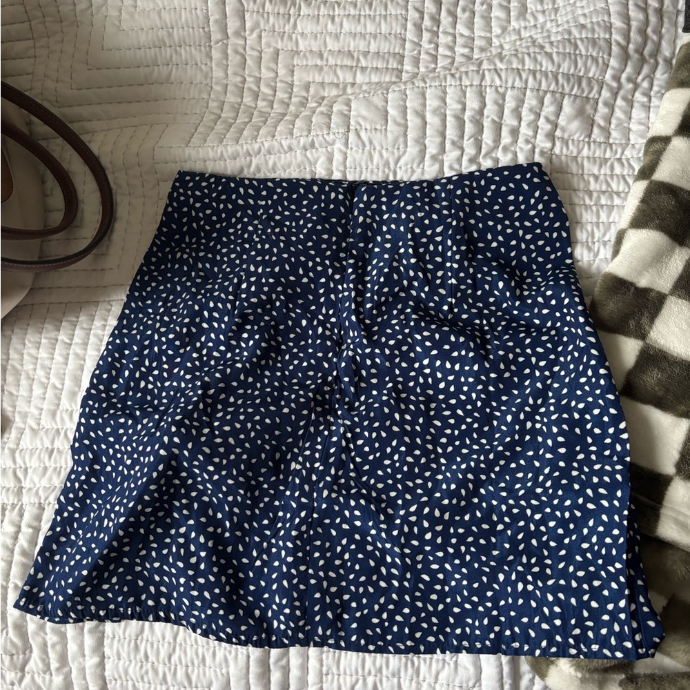 SHEIN Blue A-Line Mini Skirt with Slit - Picture 2 of 3
